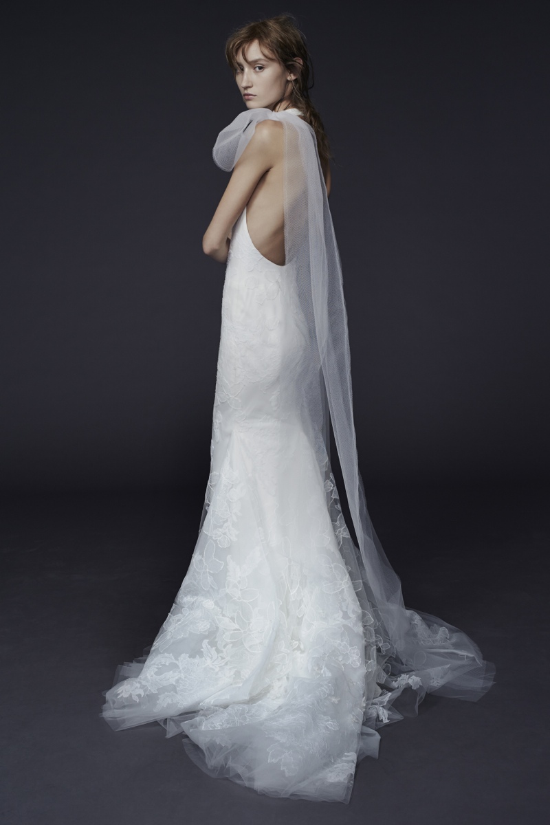 Vera Wang Bride Fall 2015 Collection Loveweddingsng13