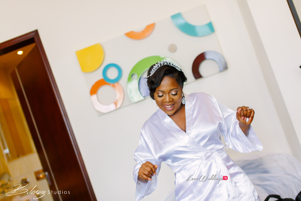nigerian-bride-in-robe-tito-and-aham-ibeleme-wedding-b-lawz-studios-loveweddingsng
