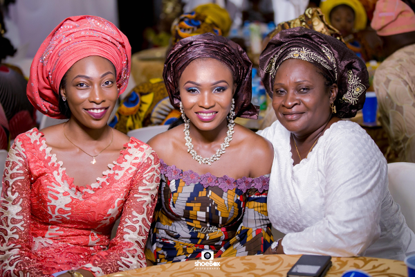 nigerian-wedding-guests-moji-and-fola-loveweddingsng