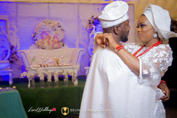 nigerian-traditional-bride-and-groom-awele-and-ademola-seun-kilanko-studios-loveweddingsng-4