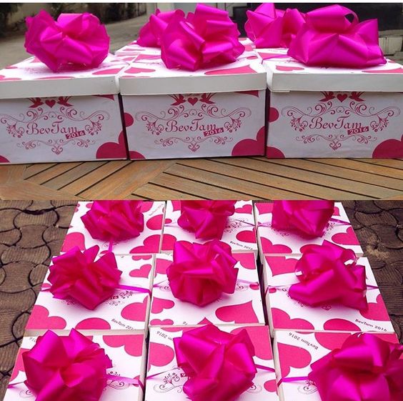 gifts-for-your-bridesmaids-and-groomsmen-gift-boxes-loveweddingsng