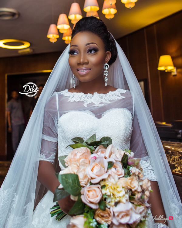 Nigerian Bride and bouquet Toyosi Ilupeju and Wole Makinwa WED Dream Wedding Details Diko Photography LoveWeddingsNG 2