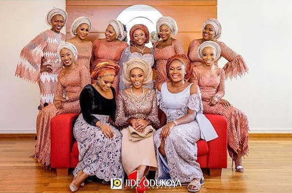 Nigerian Traditional Bride and Aso Ebi Ladies - #LexyLabs17 JOP Studios LoveWeddingsNG