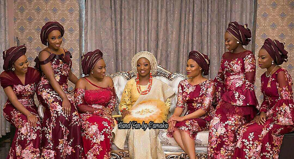 The different types of traditional bridal hand fans you should know | C’amaka Bespoke Pieces