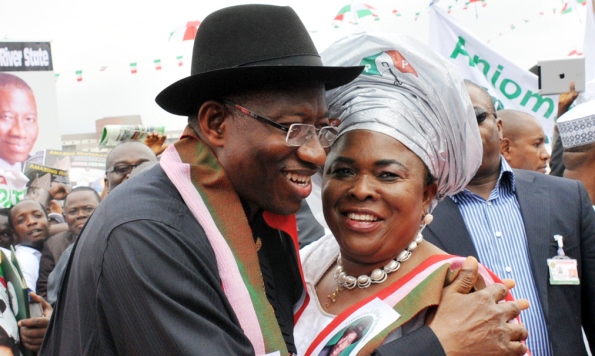 PIC. 9. PRESIDENT GOODLUCK JONATHAN AND HIS WIFE, DAME PATIENCE, AFTER   DECLARING HIS INTEREST IN 2015 PRESIDENTIAL RACE IN ABUJA ON TUESDAY   (11/11/14). 5672/11/11/14/ICE/AIN/NAN