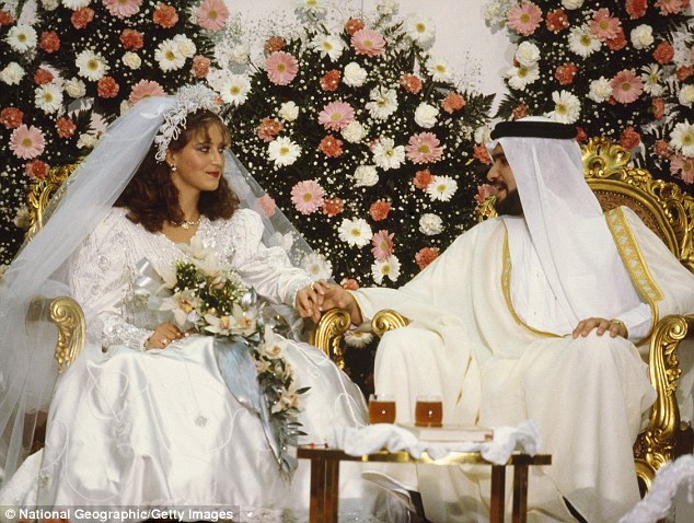 Saudi husband tells his bride he wants a divorce during their wedding