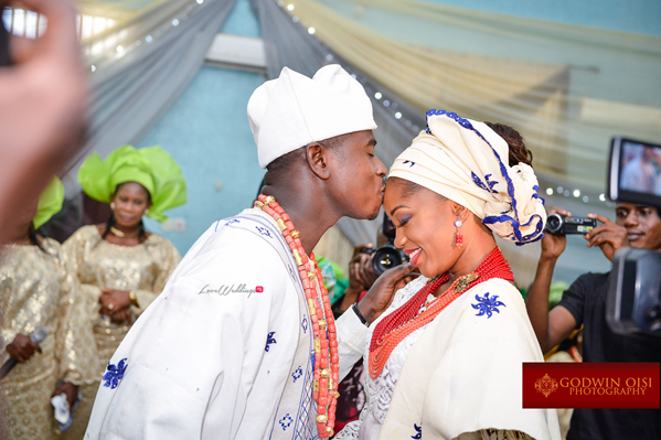 LoveweddingsNG Traditional Wedding Folusho and Temitope Godwin Oisi Photography26