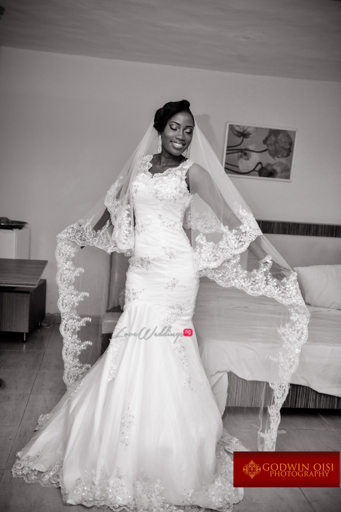 LoveweddingsNG White Wedding Folusho and Temitope Godwin Oisi Photography39