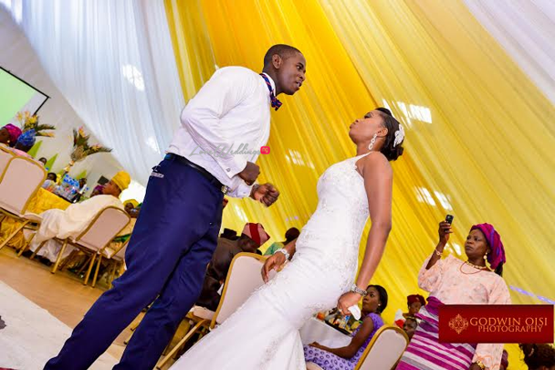 LoveweddingsNG White Wedding Folusho and Temitope Godwin Oisi Photography7