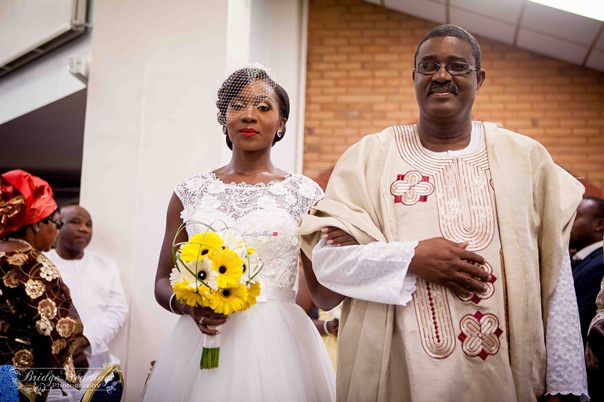 LoveweddingsNG White Wedding Deji and Hannah Bridge Weddings17