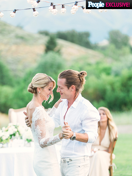 Florida  Georgia Line Singer - Tyler Hubbard weds Hayley Stommel LoveweddingsNG5