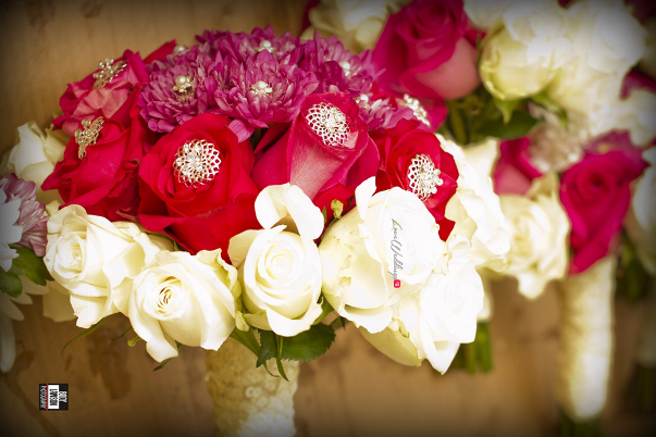 Loveweddingsng Motilayo and-Banji White Wedding Bouquet
