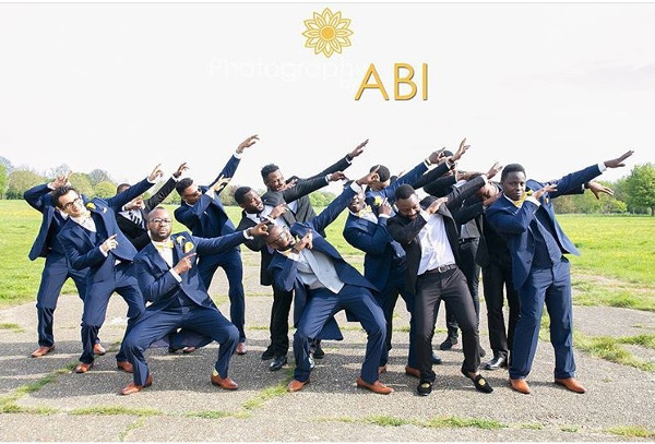 nigerian-wedding-pose-the-dab-photography-by-abi-loveweddingsng