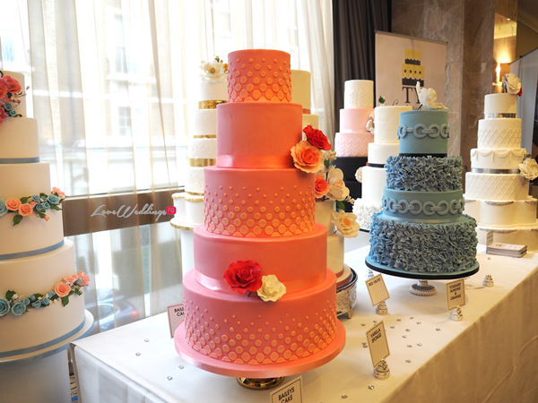 The Luxury Wedding Show 2016 LoveweddingsNG - TY Couture Cakes