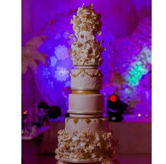 Nigerian Wedding #ThePsalms2016 Cake LoveweddingsNG