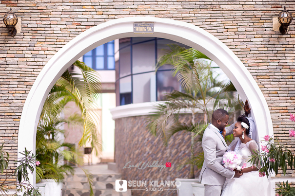 Nigerian White Wedding Folake and Dotun Seun Kilanko Studios LoveweddingsNG 9