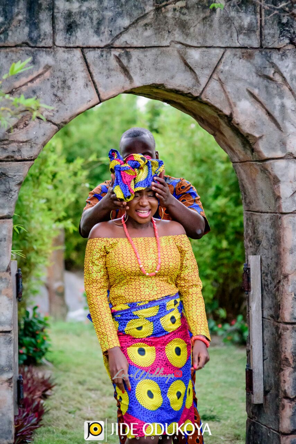 nigerian-traditional-prewedding-shoot-pda-the-wedding-trendybee-events-loveweddingsng