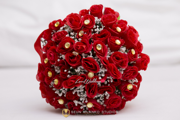 Nigerian White Wedding Details - Bridal Bouquet Lamide and Biodun Seun Kilanko Studios LoveweddingsNG