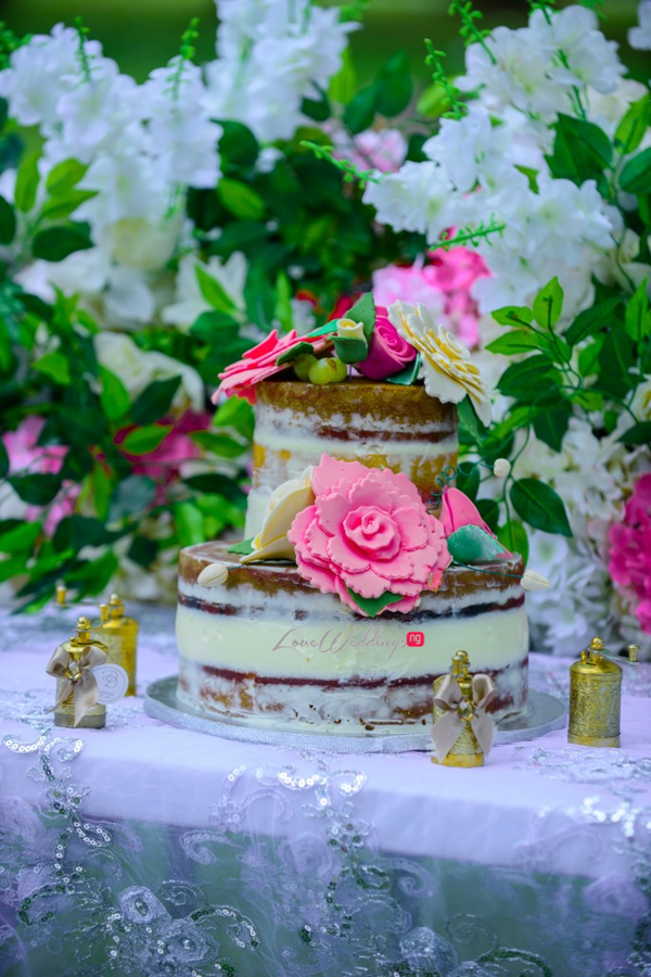 modern-tropical-wedding-styled-shoot-naked-cake-events-by-eki-loveweddingsng-4