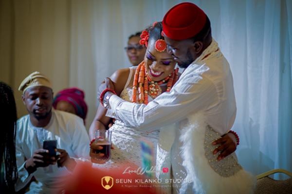 nigerian-traditional-bride-and-groom-awele-and-ademola-seun-kilanko-studios-loveweddingsng