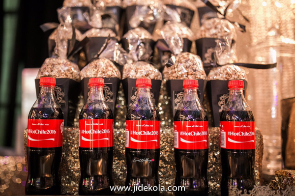 nigerian-wedding-personalised-coke-bottles-and-popcorn-chioma-agha-and-wale-ayorinde-obi-somto-loveweddingsng-1
