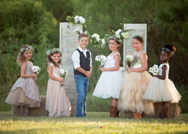 country-wedding-shoot-monbebe-lagos-flower-girl-little-bride-loveweddingsng