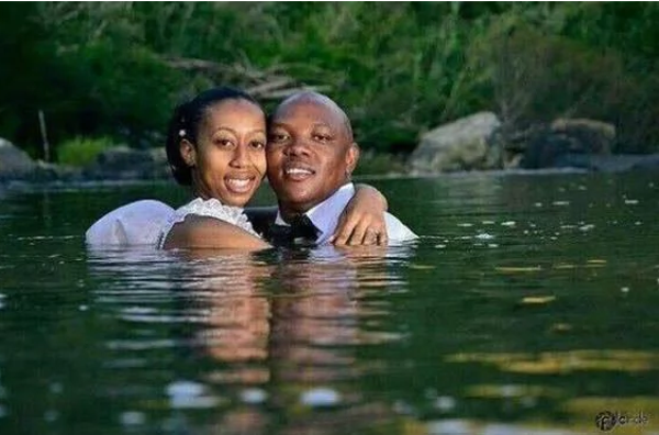 nigerian-hilarious-prewedding-photos-loveweddingsng-4