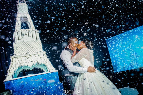 Nigerian Couple Kiss Eiffel Tower Wedding Cake Toyosi and Wole WED Dream Wedding From Paris With Love 17 LoveWeddingsNG 1