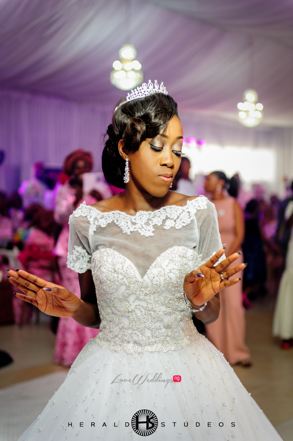 Nigerian bride dancing Tosin and Hassan Herald Studeos LoveWeddingsNG