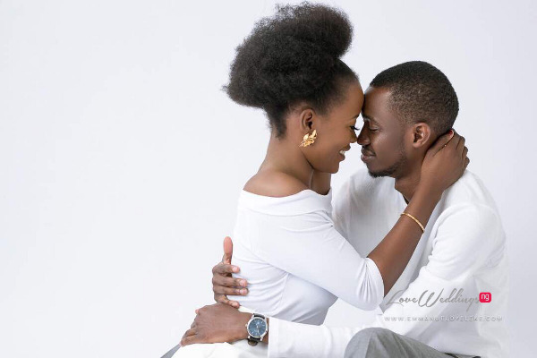 Ayo & Murewa’s PreWedding photos are the perfect blend of love & Christmas | #MATieTheKnot