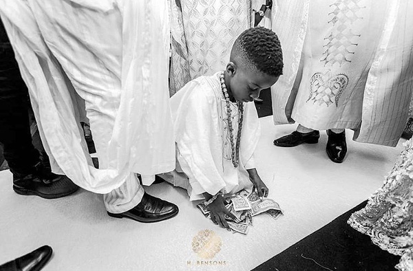 7 Tips for ‘The Nigerian Wedding Money Picker’