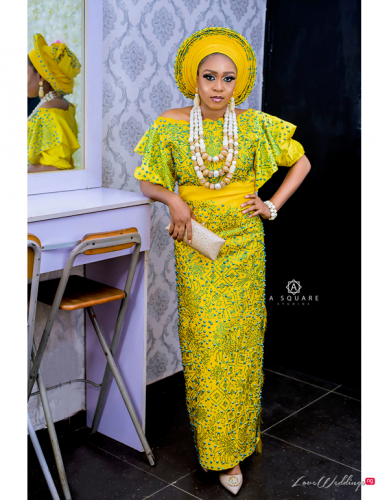 This yellow & green studded traditional bridal look is stunning ...