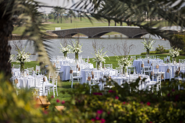 Create the ultimate wedding photo at Dubai’s most iconic locations