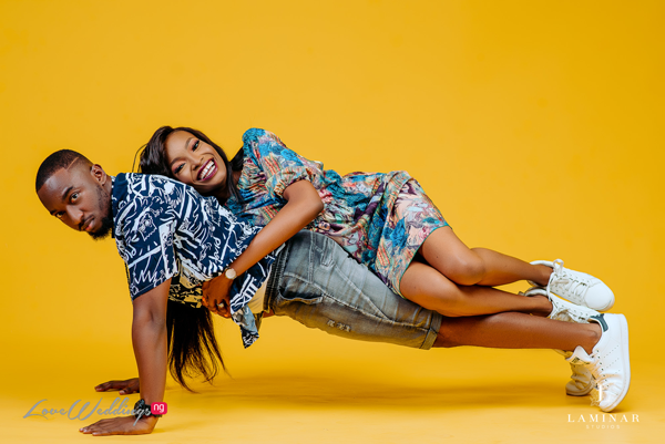 13+ Poses Ideas For Pre Wedding Photoshoot You Need To Know